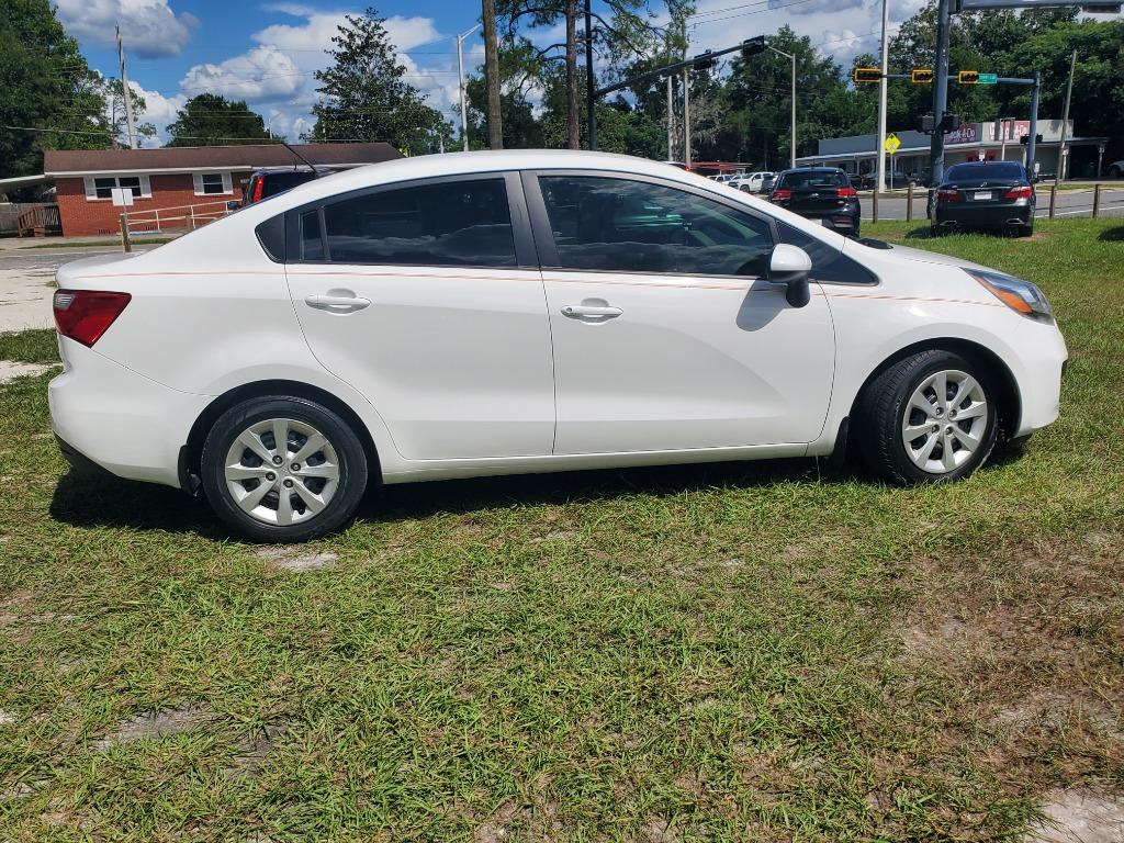 2015 Kia Rio LX's photo