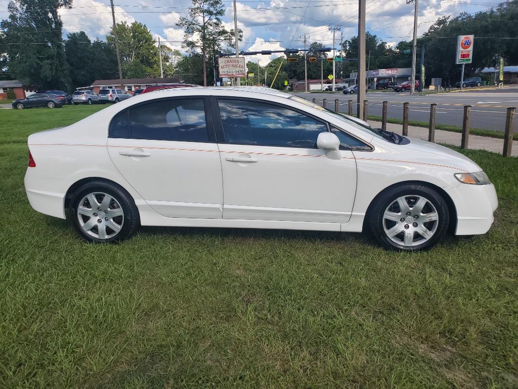 2010 Honda Civic LX's photo