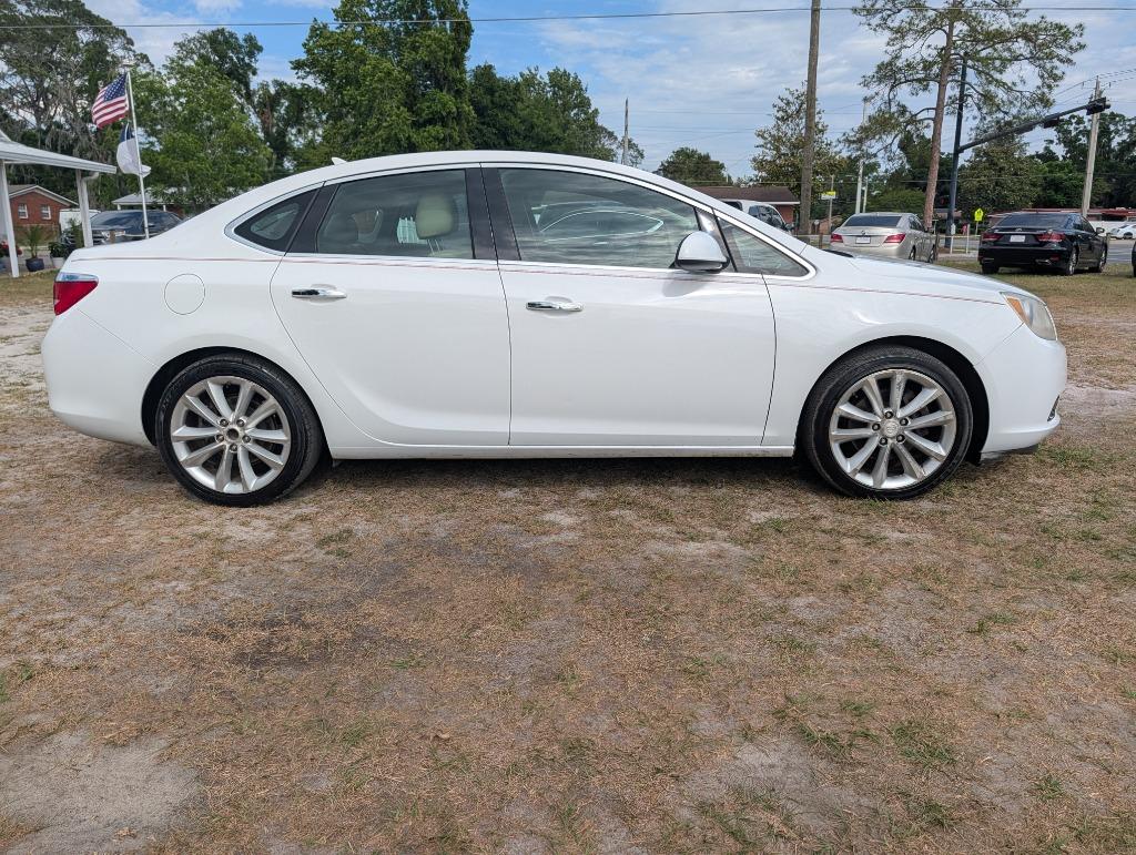 2012 Buick Verano 1SD's photo